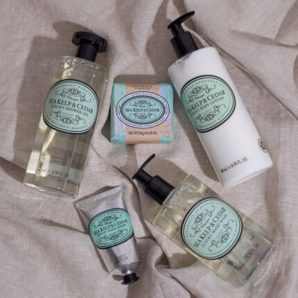 Naturally European Sea Kelp & Cedar losjon za telo – Aladdin Perfumery House, slika 2